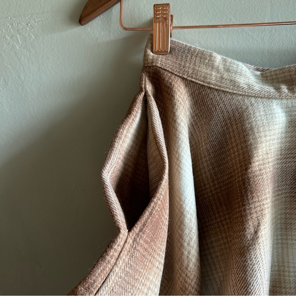 Vivian of Holloway plaid wool circle skirt - Picture 4 of 12